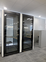 フォンブース設置