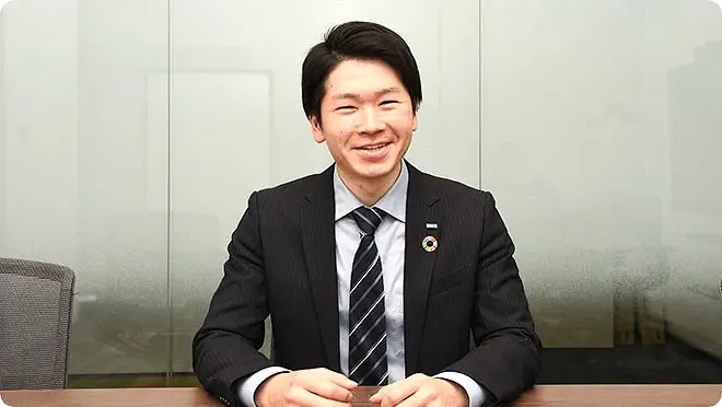 新卒採用者インタビュー