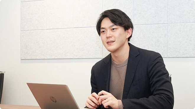 新卒採用者インタビュー