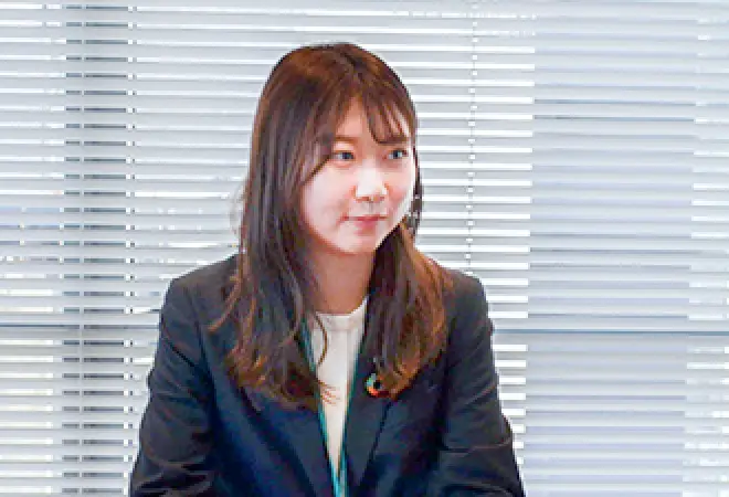 新卒採用者インタビュー