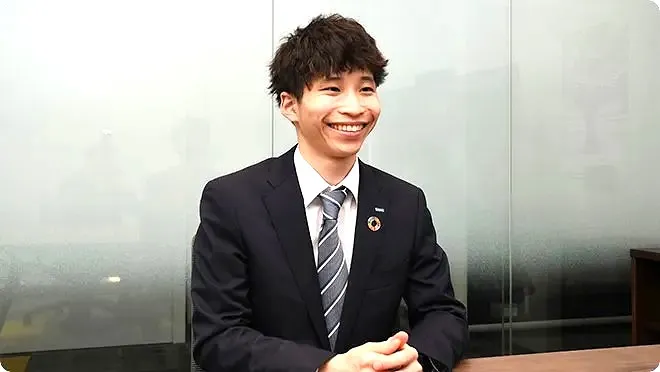 新卒採用者インタビュー