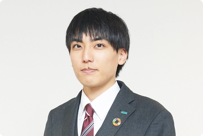 新卒採用者インタビュー